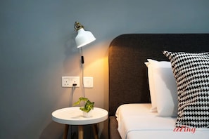1 bedroom, iron/ironing board, travel cot, WiFi