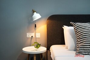 1 chambre, fer et planche à repasser, lit parapluie, Wi-Fi