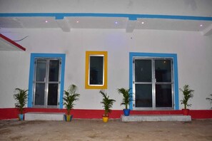 Fachada de la propiedad