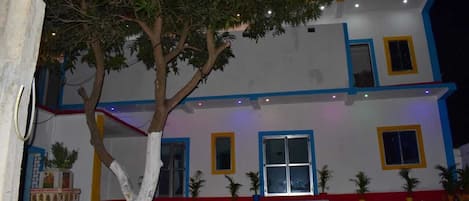 Fachada del alojamiento