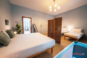 2 bedrooms, desk, iron/ironing board, travel crib