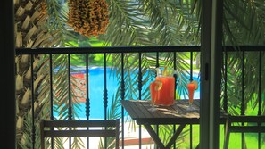 Outdoor dining - Luxury apartment in marina agadir (Agadir)