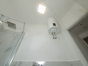 Apartment, 1 Schlafzimmer, Raucher, Balkon | Badezimmer