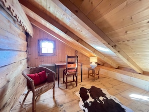 Interior - Charming Savoyard Mazot with WIFI and Pets Allowed (Notre-Dame-de-Bellecombe)