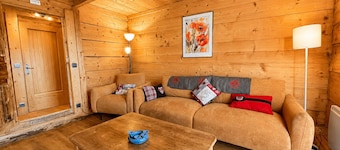 Charming Savoyard Mazot with WIFI and Pets Allowed