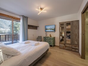 2 chambres, Wi-Fi gratuit, draps fournis