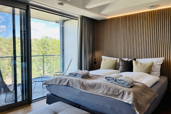 2 soverom, skrivebord og wi-fi (inkludert)