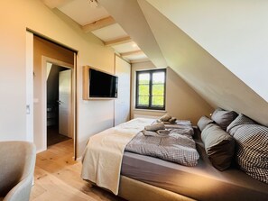 1 bedroom, iron/ironing board, free WiFi - Newly built, modern, exclusive - that describes the Klein Stresow vacation village (Klein Stresow)