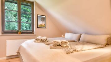 2 soverom, strykejern/-brett og wi-fi (inkludert)