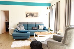 Fernseher, Stereoanlage