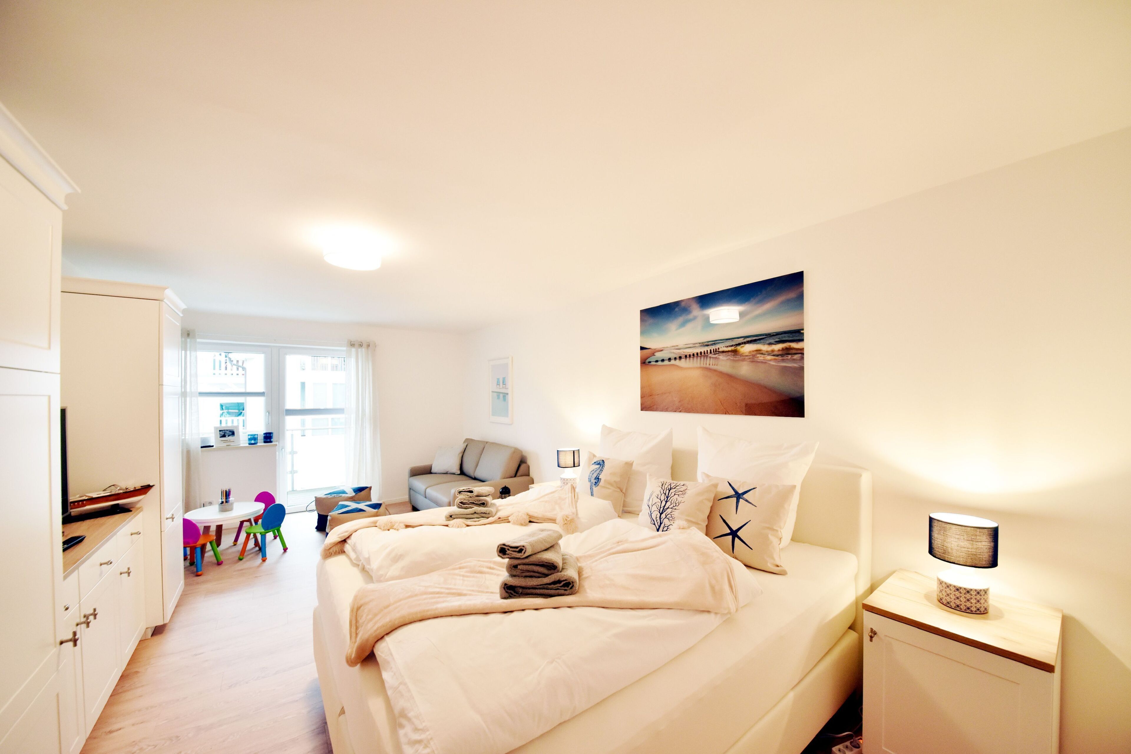 2 bedrooms, iron/ironing board, free WiFi, wheelchair access