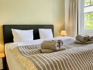 2 chambres, fer et planche à repasser, Wi-Fi gratuit