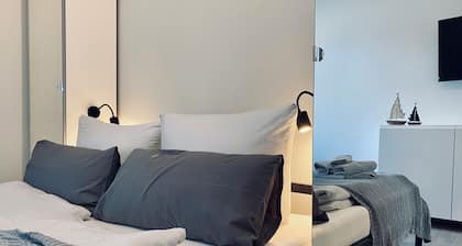 HafenCity apartment 6 on the 2nd floor directly at Stralsund harbor