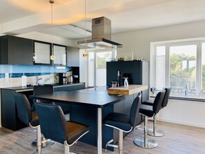 Fridge, microwave, oven, stovetop - Luxurious beach penthouse: your dream vacation in Binz/Prora (Prora)