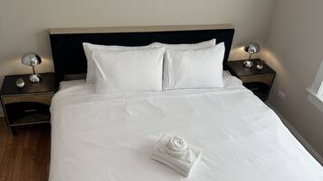 1 chambre, bureau, fer et planche à repasser, Wi-Fi gratuit