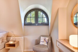 2 bedrooms, iron/ironing board, free WiFi - Newly built, modern, exclusive - that describes the Klein Stresow vacation village (Klein Stresow)