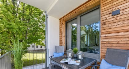 Modern vacation rental with a balcony, just 350 meters from the Baltic Sea beach in Baabe.