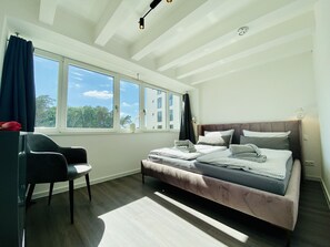 2 bedrooms, free WiFi