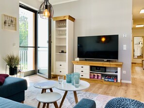 TV, books