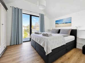 2 bedrooms, free WiFi