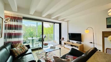 電視、乒乓球設施