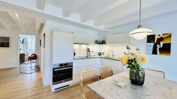 雪櫃、洗碗機、咖啡機/沖茶器、多士爐