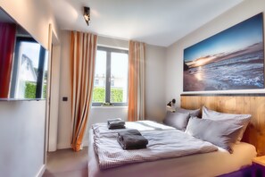 2 chambres, fer et planche Ă repasser, Wi-Fi gratuit, draps fournis