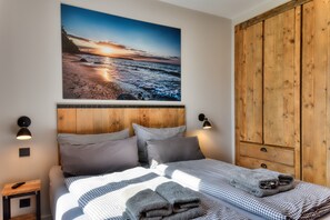 2 bedrooms, iron/ironing board, free WiFi - Welcome to the Heimathafen vacation apartment in Villa Martha. (Binz)