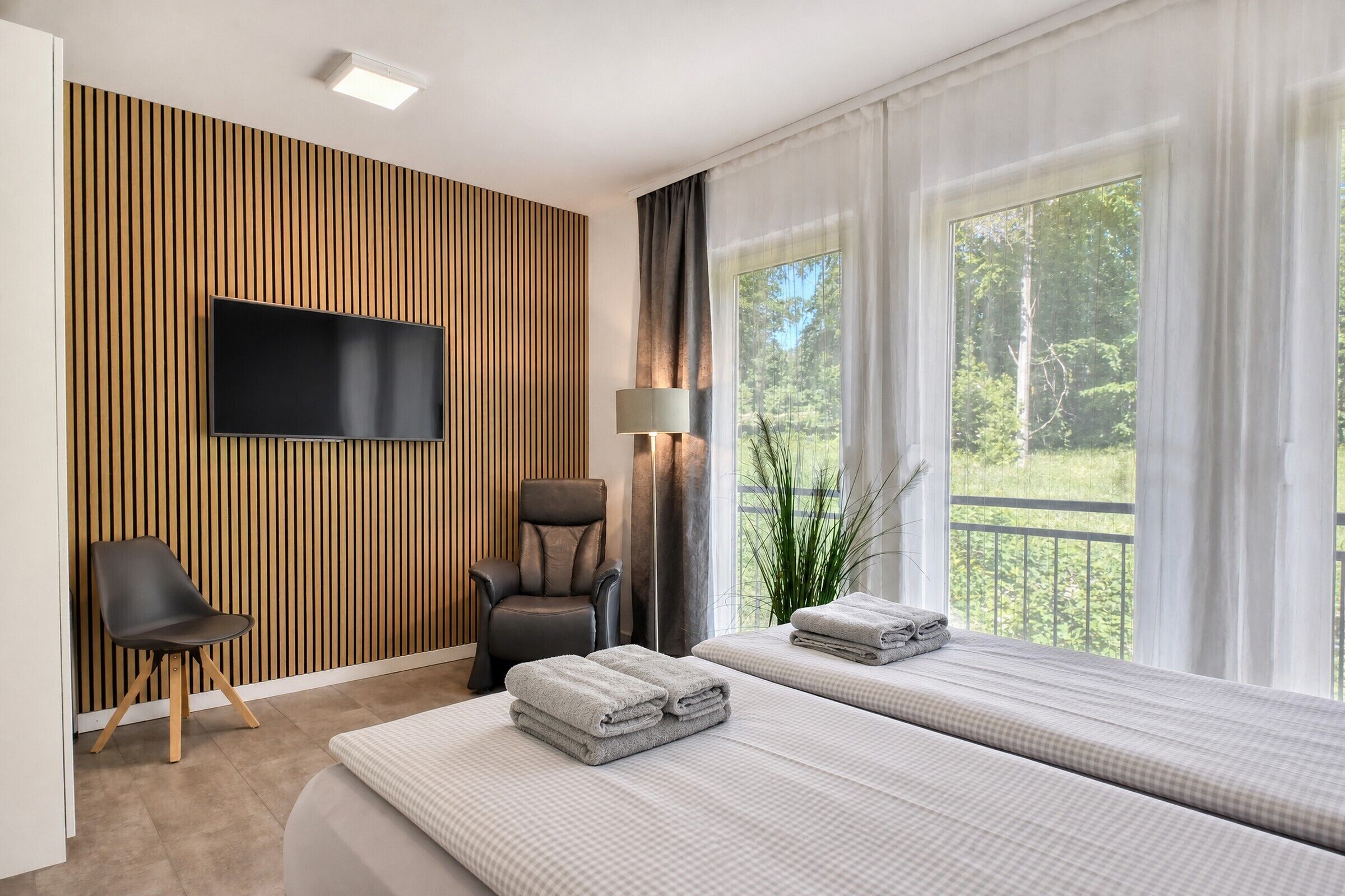 3 slaapkamers, een strijkplank/strijkijzer, gratis wifi