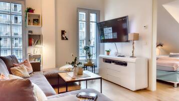 2 bedrooms, iron/ironing board, free WiFi