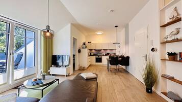 Télévision, chaîne hi-fi