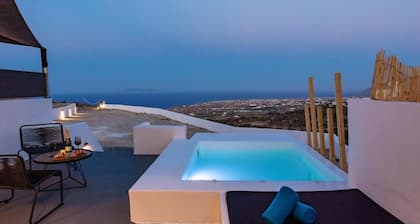 Lackos Luxury Suites