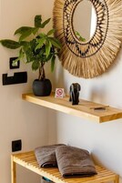 Smart TV, películas de estreno, películas con cargo