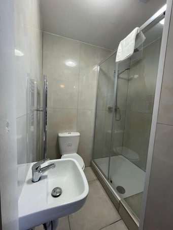 Baño. Tinapa Suites