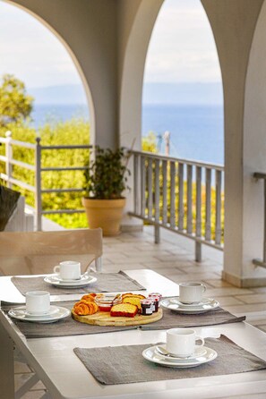 3 bedrooms, Internet - Lioniskari Seaviews - Paxoi s Private Pool Oasis (Paxos)