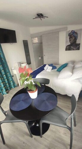 Plaine des cafres bungalow with jacuzzi