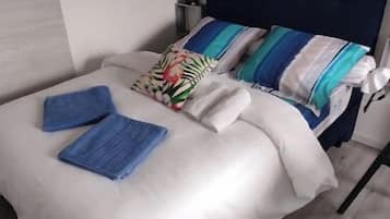 1 bedroom, iron/ironing board, WiFi