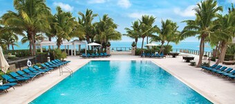 Ritz-Carlton Oceanfront Penthouse - Hotel Amenities ★★★★★ by Guaranteed Rental™