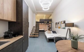 2 dormitoris, escriptori, planxa i posts de planxar i wifi gratuïta 