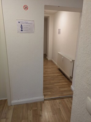 Hallway - NestOaseWHV Gemütliche Zimmer im Zentrum (Wilhelmshaven)