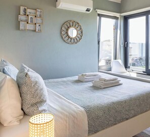 2 bedrooms, iron/ironing board, WiFi, bed sheets - Beer House -  By Ponta Negra Azores (Angra do Heroísmo)