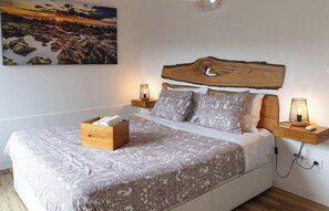 1 bedroom, iron/ironing board, travel crib, free WiFi