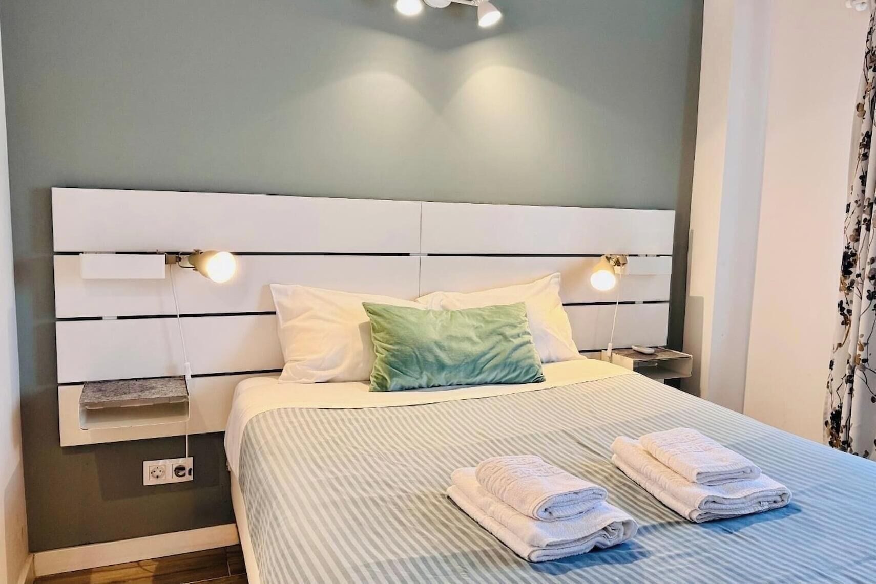 1 Schlafzimmer, Bügeleisen/Bügelbrett, Reisekinderbett, kostenloses WLAN