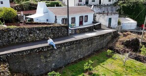 Exterior - Charming Country House by PontaNegraAzores (Angra do Heroísmo)