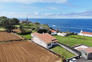 Exterior - Johnny's House by PontaNegraAzores (Praia da Vitória)