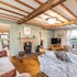 Country Farmhouse, Sleeps 13 & New 8seater Hot Tub