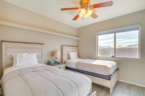 Talo (4 Bedrooms) | Sisätilat