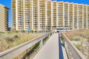 Interior - 'seagulls Nest' Oceanfront Oasis w/ Pool Access! (Orange Beach)