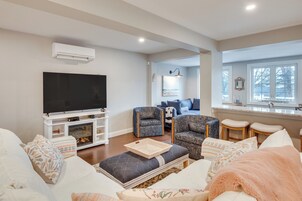 Cottage (3 Bedrooms) | Front of property