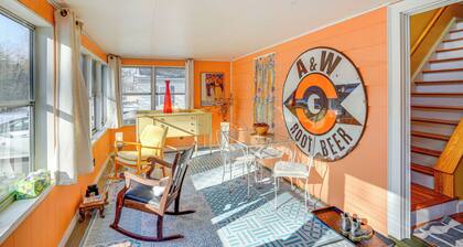 1 Mi to Dtwn: Beautiful Home in Williamstown!